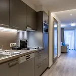 盖兹拉希峰拓普公寓酒店 4* 索尔登